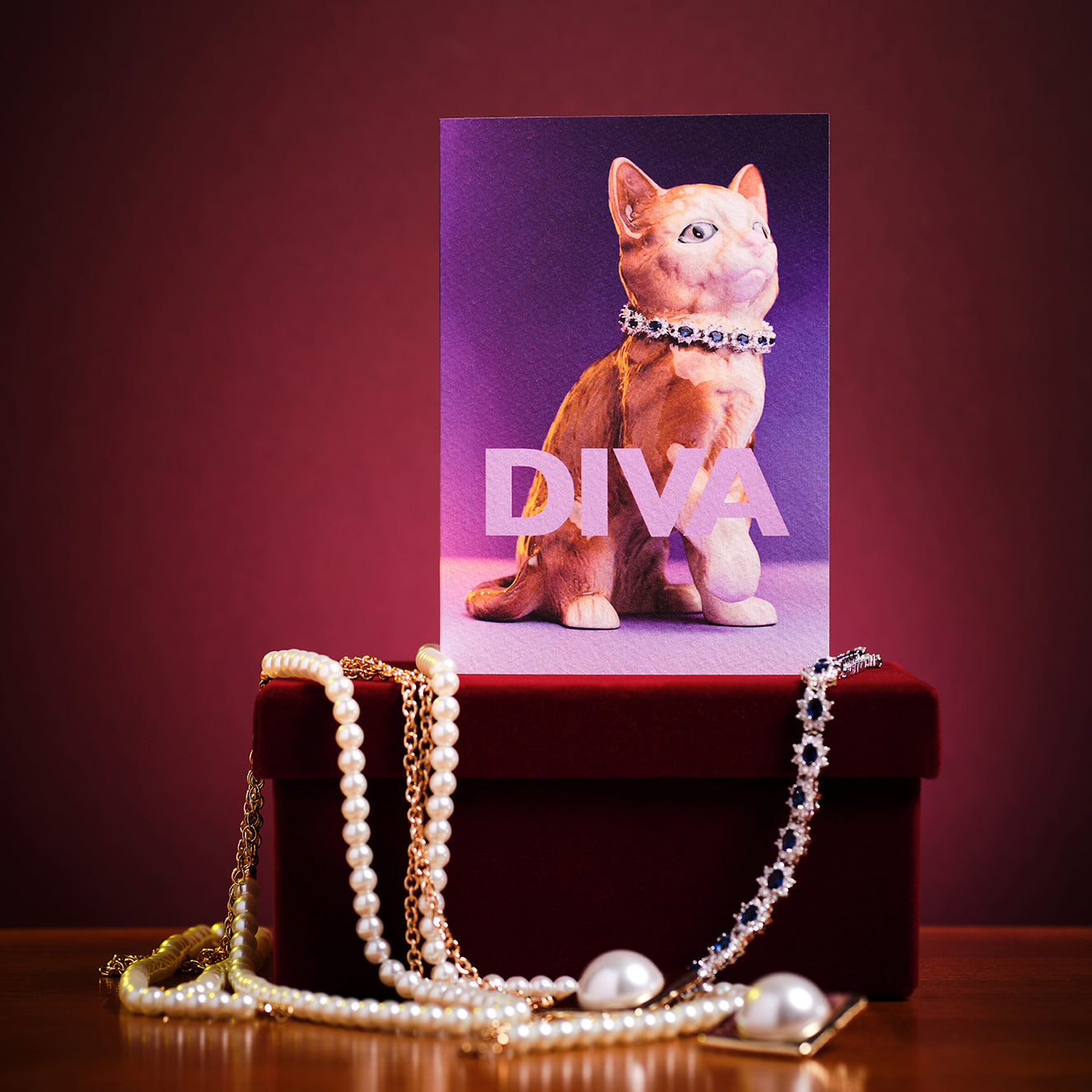 Diva Cat In Diamonds Greetings Card