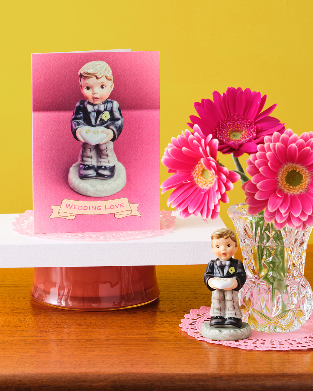 Wedding Love Pageboy with Rings Greetings Card